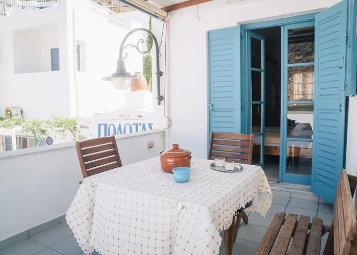 Appartement Potter's Apartment/40 Meters From The Kamarai