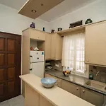 Potter's Apartment/40 Meters From The