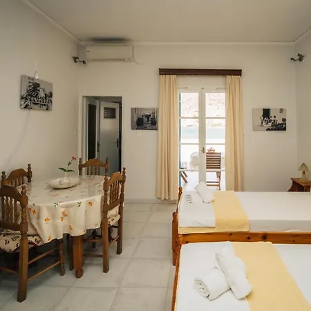 Potter's Apartment/40 Meters From The Appartement Kamares (Sifnos)